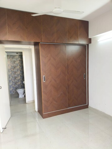 Room in 2 BHK Builder Floor at Sector 9 – for Rent