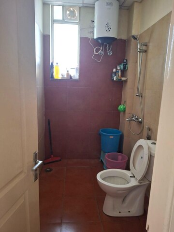 Bathroom in 2 BHK Apartment at Sushma Green vista, Ghazipur – for Sale