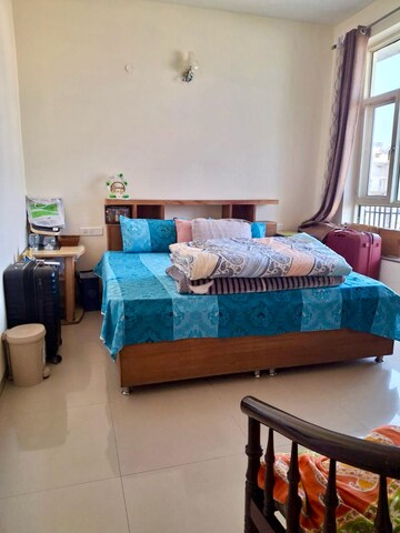Bedroom in 2 BHK Apartment at Sushma Green vista, Ghazipur – for Sale