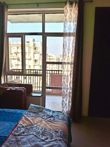 Bedroom in 2 BHK Apartment at Sushma Green vista, Ghazipur – for Sale
