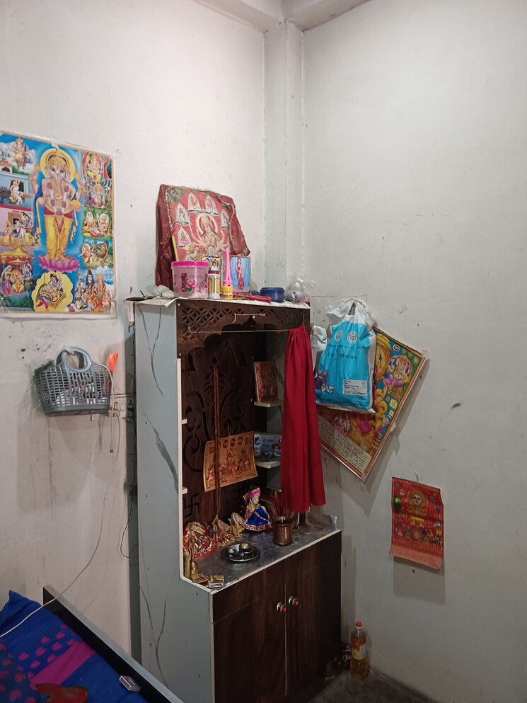 undefined, sector 82 1.5 Bedroom 680 Sq.Ft. Independent House In Sector 82 Noida 8368700