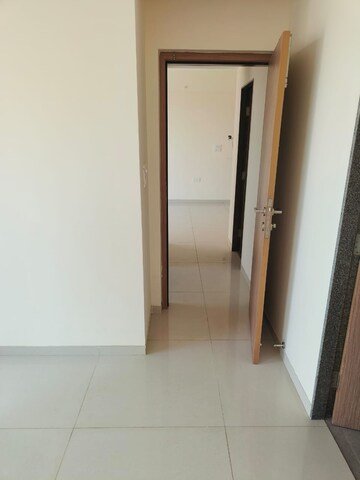  1 BHK Apartment at Godrej Nest Kandivali, Kandivali East – for Rent