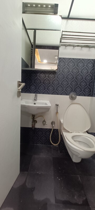 Bathroom in 3 BHK Apartment at Sarla Garden, Vakola – for Rent