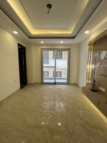 Room in 3 BHK Builder Floor at Sector 49 – for Sale