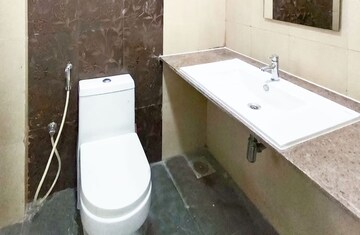 Bathroom in 2 BHK Apartment at Kanakia Silicon Valley, Powai – for Rent
