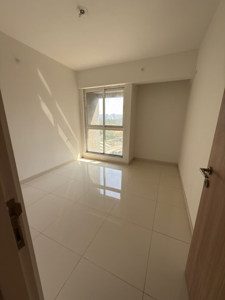 Room, vihang-valley-phase1 1 Bedroom 445 Sq.Ft. Apartment In Kasarvadavali Thane 8368756