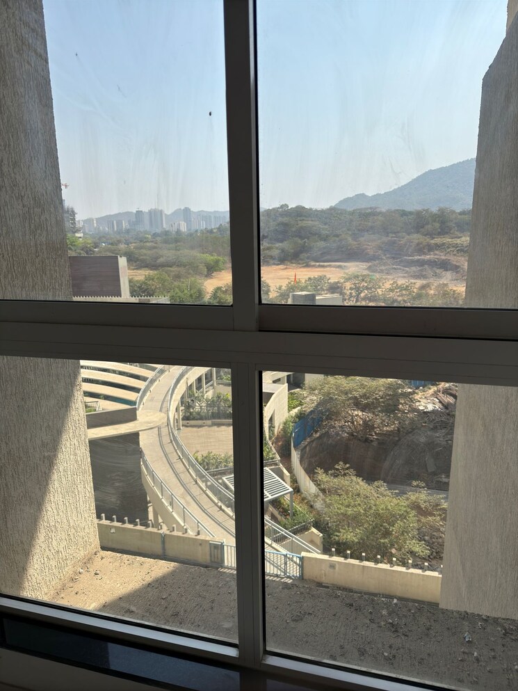 Balcony, vihang-valley-phase1 1 Bedroom 445 Sq.Ft. Apartment In Kasarvadavali Thane 8368756