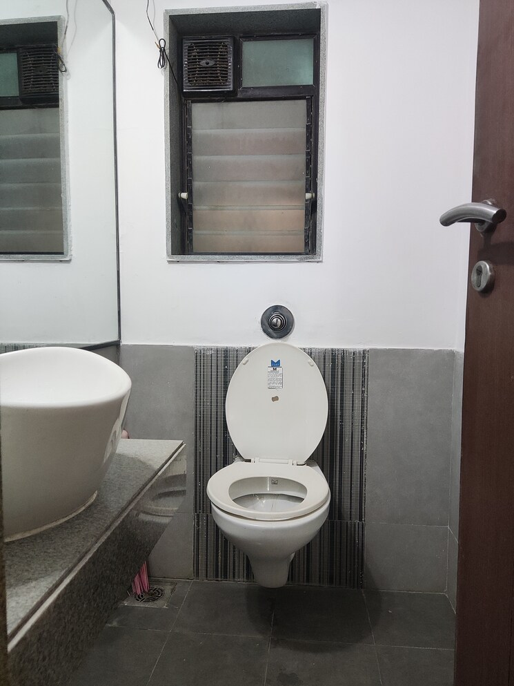 Bathroom, rustomjee-elanza 2.5 Bedroom 1305 Sq.Ft. Apartment In Malad West Mumbai 8368762