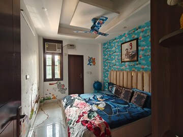 Bedroom in 3 BHK Builder Floor at Indrapuram – for Sale