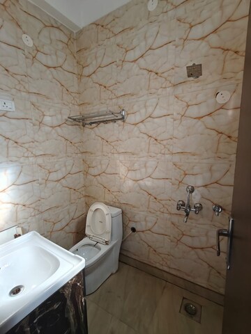 Bathroom in 3 BHK Builder Floor at Indrapuram – for Sale
