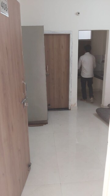 Bathroom in 1 RK Builder Floor at Mayur Vihar – for Rent