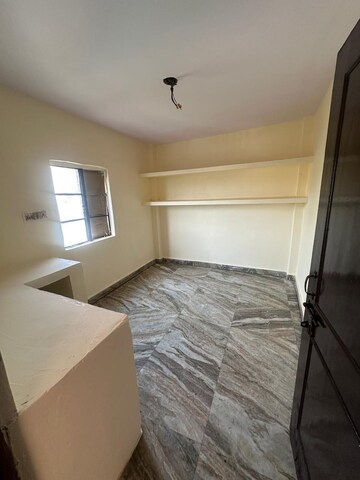 Room in 1 BHK Builder Floor at Pitampura – for Rent