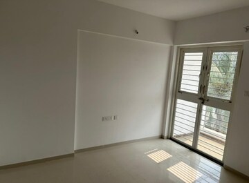 Room in 1 RK Apartment at Nigdi – for Rent