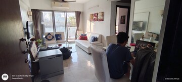 Master Bedroom in 2 BHK Apartment at Aventa Palazzio, Andheri East – for Rent