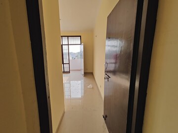  4 BHK Apartment at Parsvnath Royale Floors, Uattardhona – for Sale