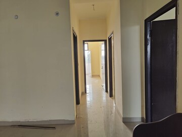Building Lobby in 4 BHK Apartment at Parsvnath Royale Floors, Uattardhona – for Sale