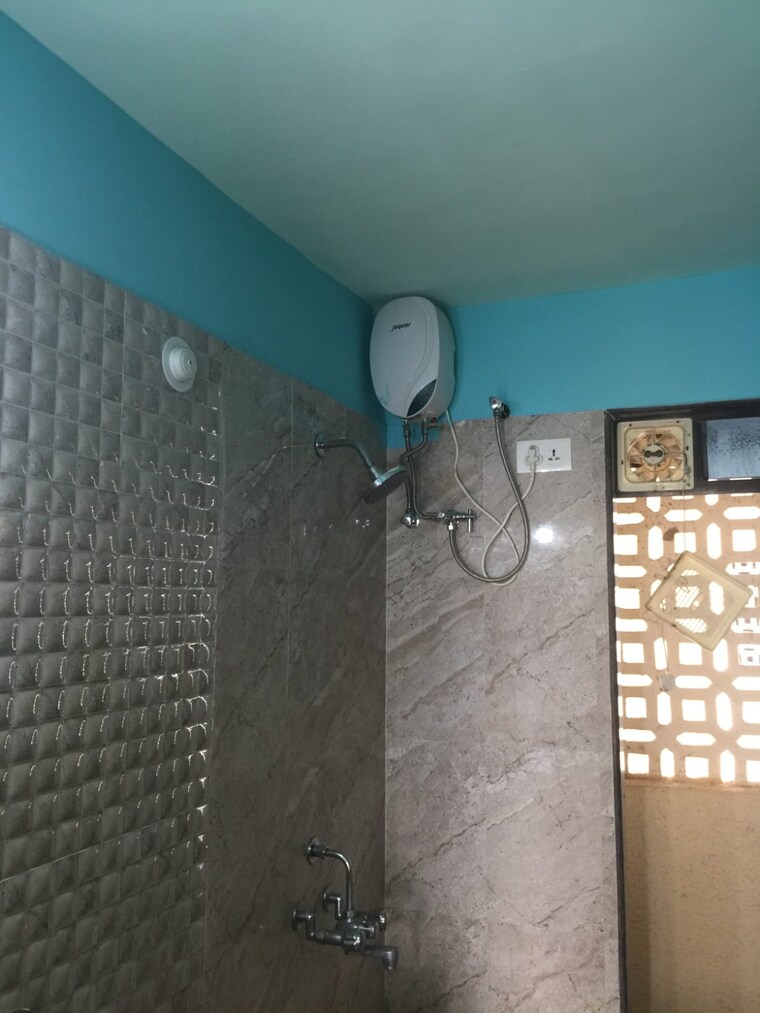 Bathroom, tulsi-aura-mumbai 2 Bedroom 961 Sq.Ft. Apartment In Ghansoli Navi Mumbai 8368848
