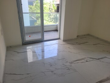 Master Bedroom in 3 BHK Apartment at Plaza Apartments, Bhosle Nagar – for Rent