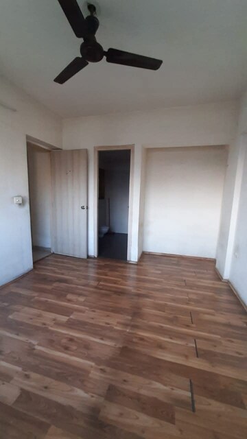 Room in 2 BHK Apartment at Lodha Casa Rio, Dombivli East – for Rent