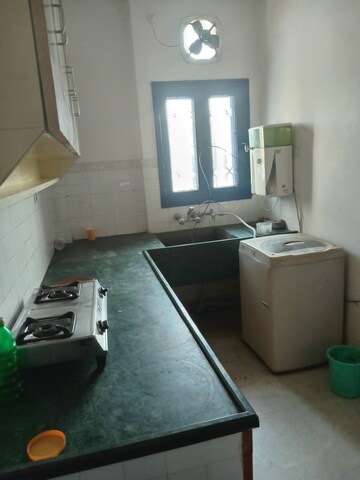 Furnished Amenities in 2 BHK Apartment at Vaishali Nagar – for Rent