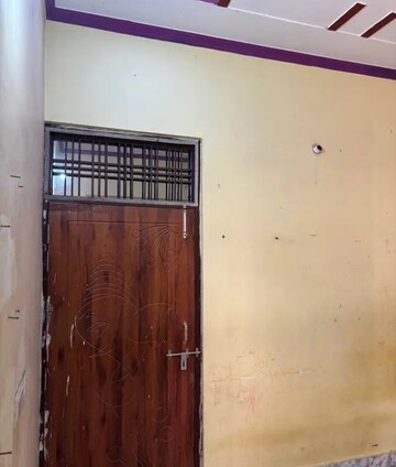Furnished Amenities in 2 BHK Independent House at Aliganj – for Rent