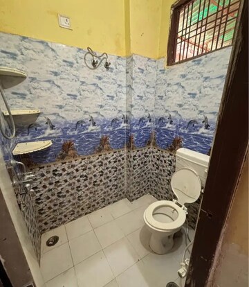 Bathroom in 2 BHK Independent House at Aliganj – for Rent