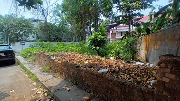 Plot Area in  Land at Kadavanthra – for Sale