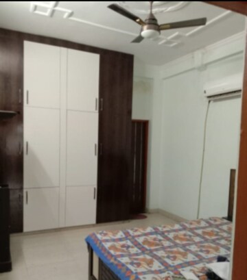 Bedroom in 2 BHK Independent House at Aliganj – for Rent