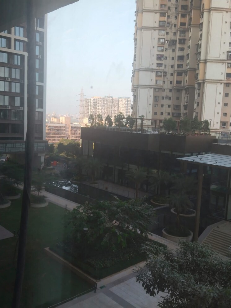 Exterior View, dosti-eastern-bay 2 Bedroom 785 Sq.Ft. Apartment In Wadala Mumbai 8369119