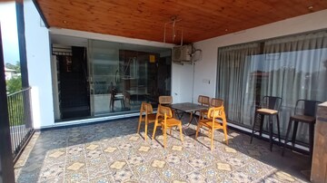 Parking in  Office Space at Palarivattom – for Rent