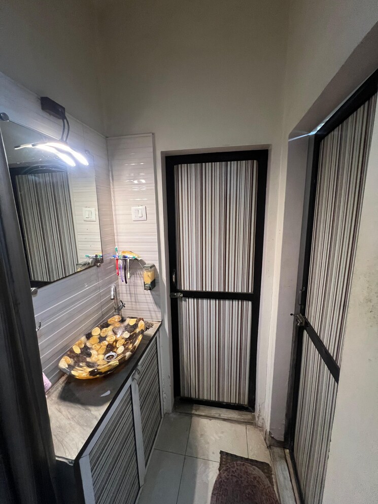 Balcony, vrindavan-chs-kandivali-west 1 Bedroom 428 Sq.Ft. Apartment In Kandivali West Mumbai 8369274