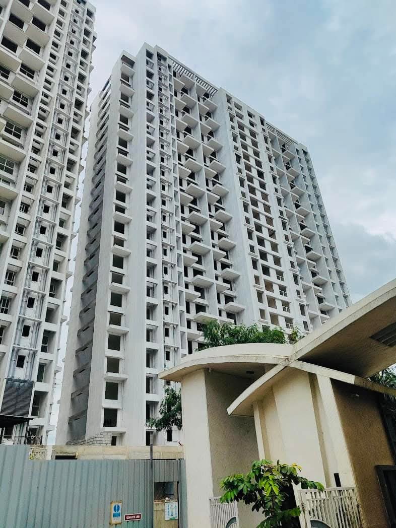 2 BHK Apartment For Sale in Goel Ganga Serio
