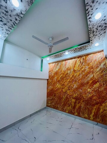 Furnished Amenities in 2 BHK Builder Floor at Sonia Vihar – for Sale
