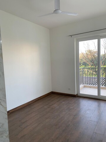 Room in 3 BHK Apartment at Puri Aanandvilas, Sector 81 – for Rent