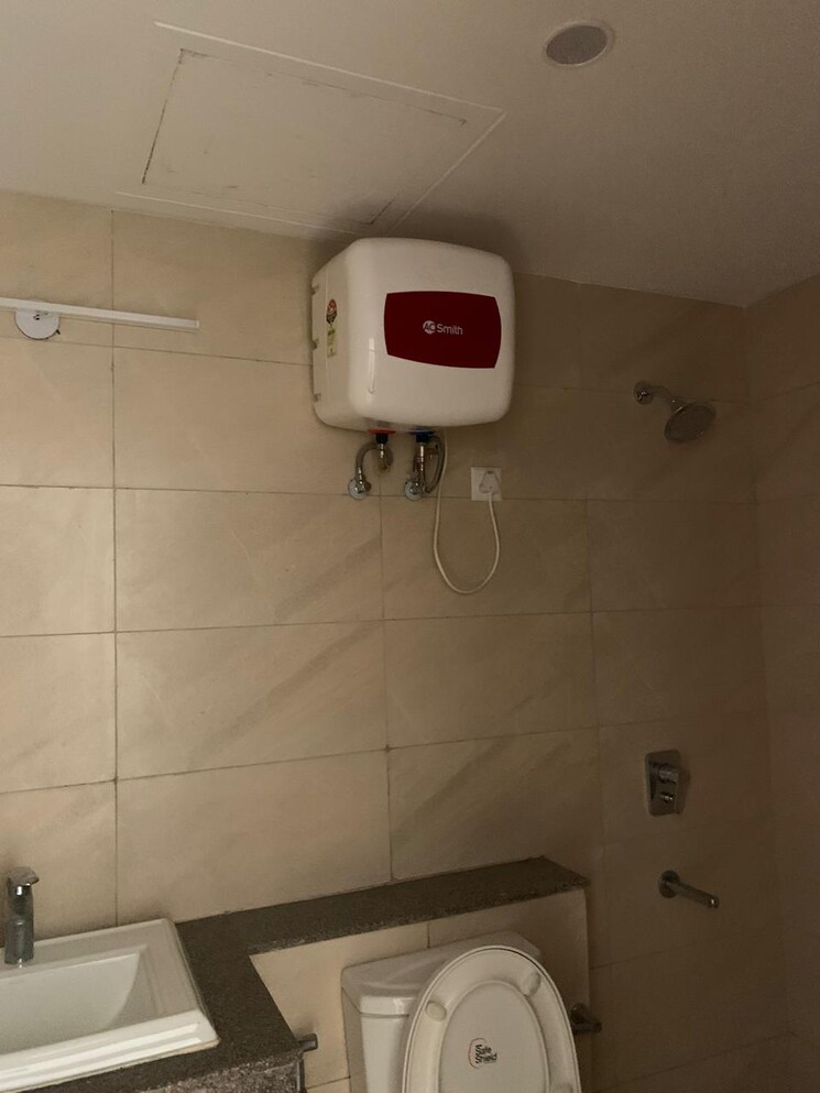 Bathroom, puri-aanandvilas 3 Bedroom 1895 Sq.Ft. Apartment In Sector 81 Faridabad 8369401