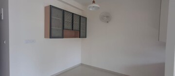 Room in 2.5 BHK Apartment at L&T Raintree Boulevard, Hebbal – for Rent