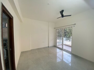 Room in 3 BHK Apartment at Manjeera Casa, Gopanpally – for Rent