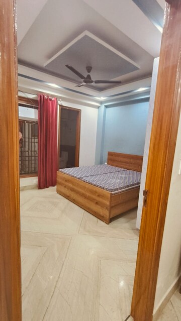 Bedroom in 2 BHK Builder Floor at Ansal Sushant Lok I, Sector 43 – for Rent