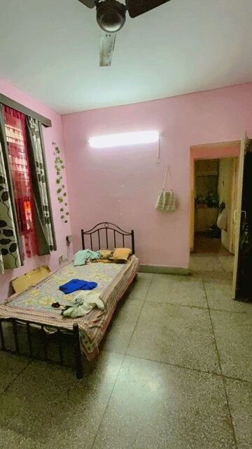 Bedroom in 2.5 BHK Independent House at Sector 23 – for Rent