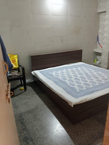 Master Bedroom in 2.5 BHK Independent House at Sector 23 – for Rent