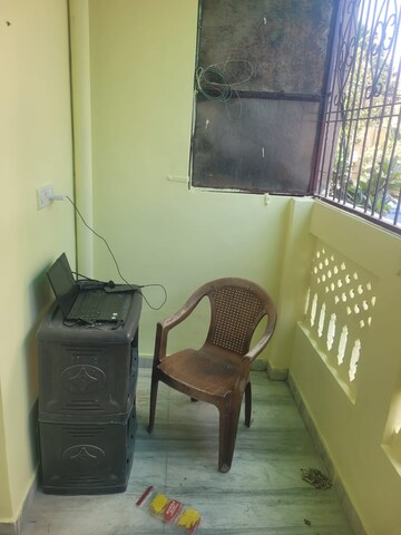Furnished Amenities in 3 BHK Builder Floor at Shakti Khand – for Rent