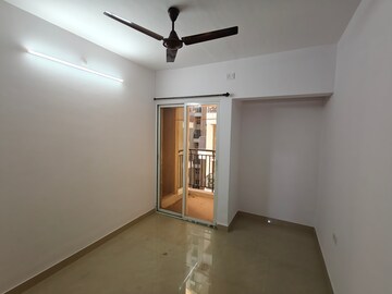 2 BHK Apartment For Rent in DB Orchid Ozone, Dahisar East