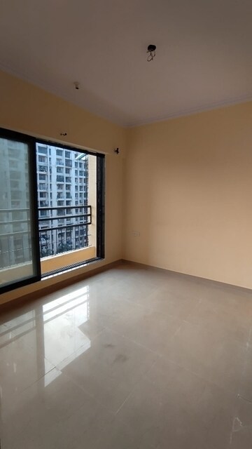 Room in 1 BHK Apartment at Raunak City Phase 3, Kalyan West – for Sale