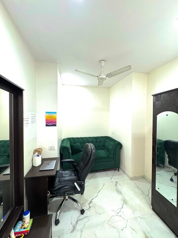 Bedroom in 3 BHK Apartment at Hiranandani Estate, Ghodbunder Road – for Rent