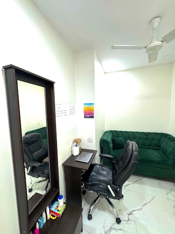 Bedroom in 3 BHK Apartment at Hiranandani Estate, Ghodbunder Road – for Rent
