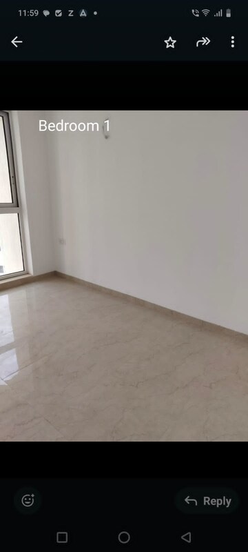Room in 3.5 BHK Apartment at Thane West – for Rent