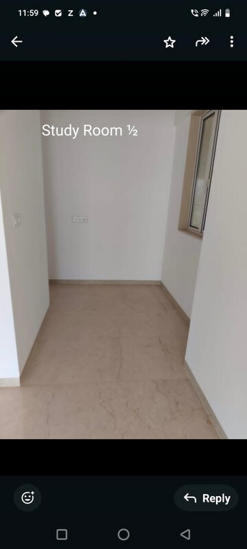 Room in 3.5 BHK Apartment at Thane West – for Rent