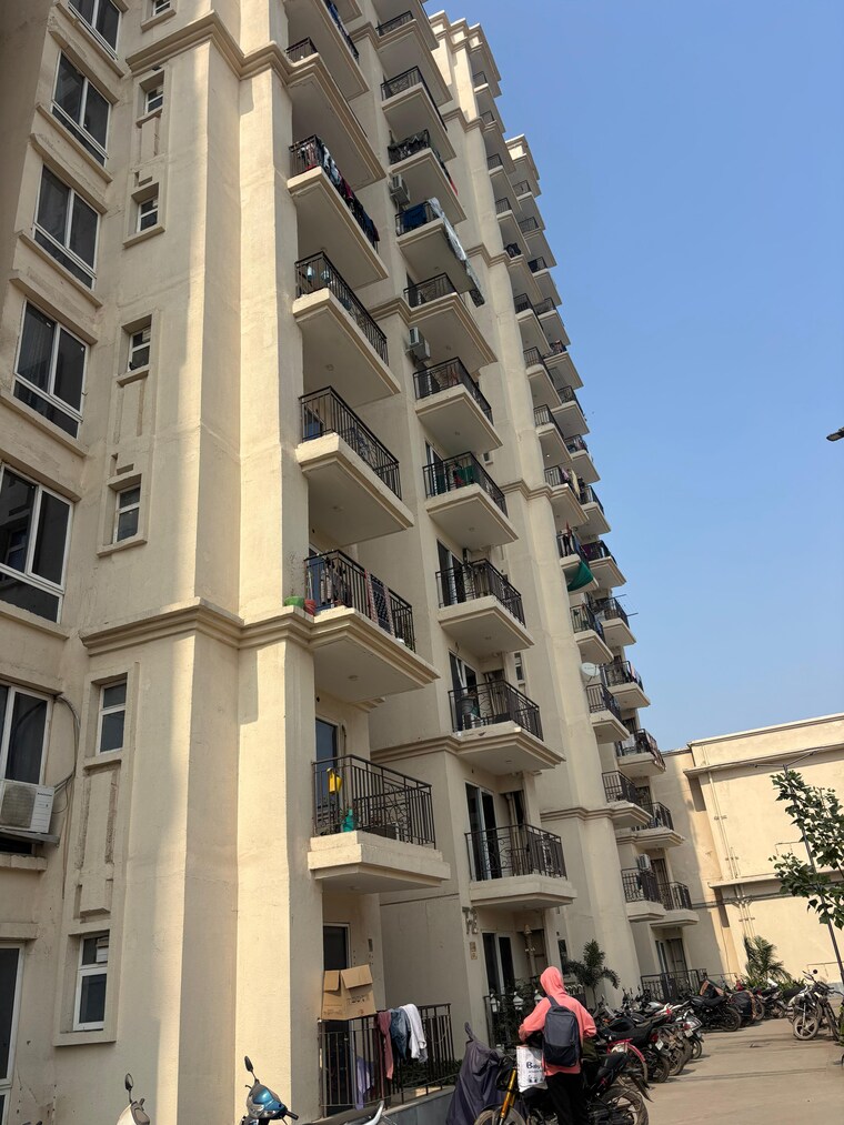Exterior View, signature-global-the-millennia 2 Bedroom 1050 Sq.Ft. Apartment In Sector 37d Gurgaon 8369690