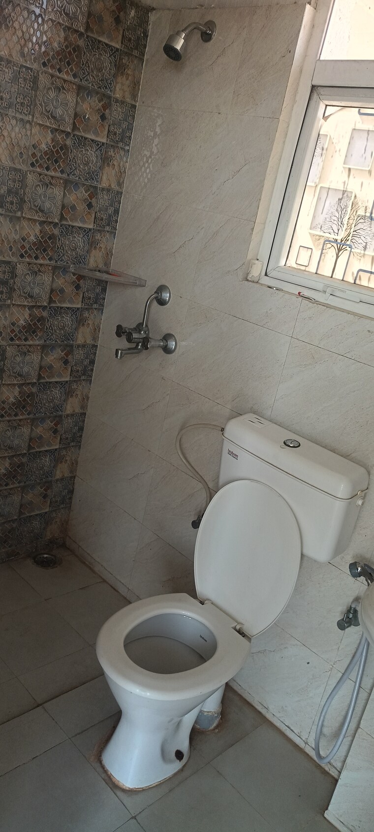 Bathroom, signature-global-the-millennia 2 Bedroom 1050 Sq.Ft. Apartment In Sector 37d Gurgaon 8369690