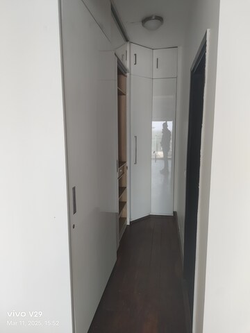 4 BHK Apartment For Rent in DLF The Pinnacle, Dlf Phase V